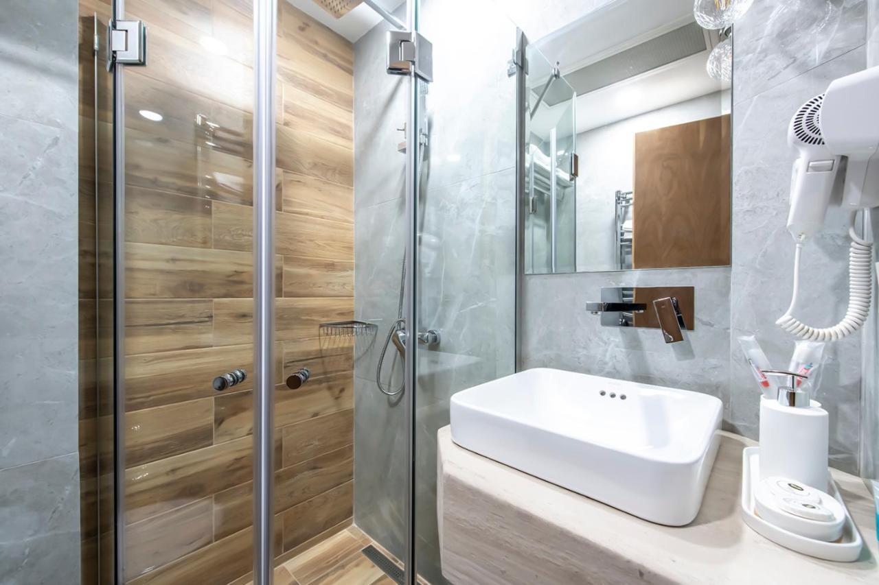 Solo Hotel 4*