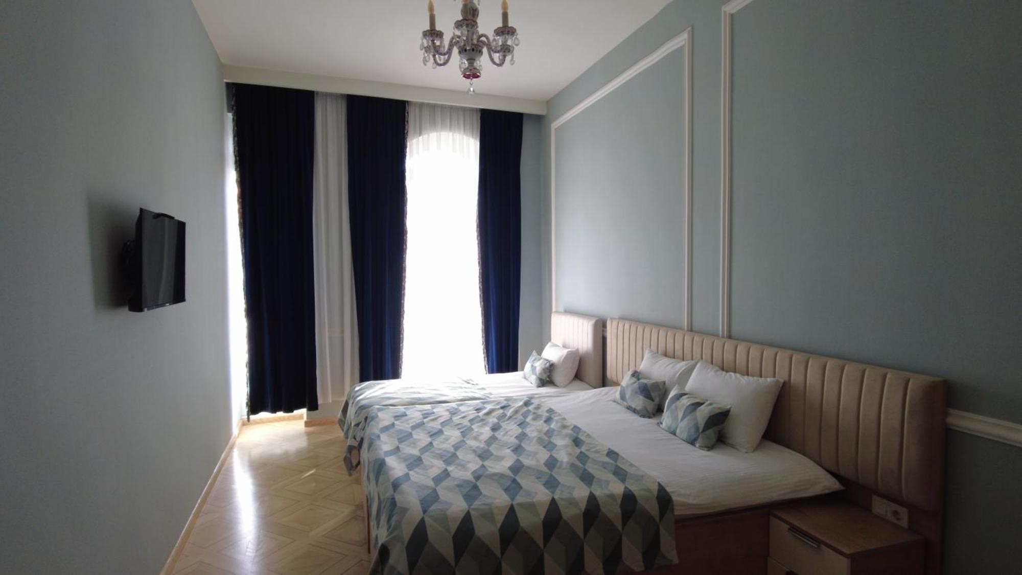 Solo Hotel 4*